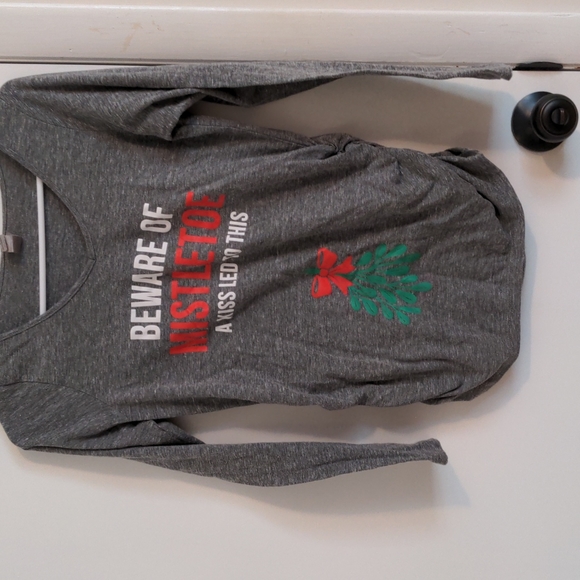 Tops - Maternity Christmas Shirt